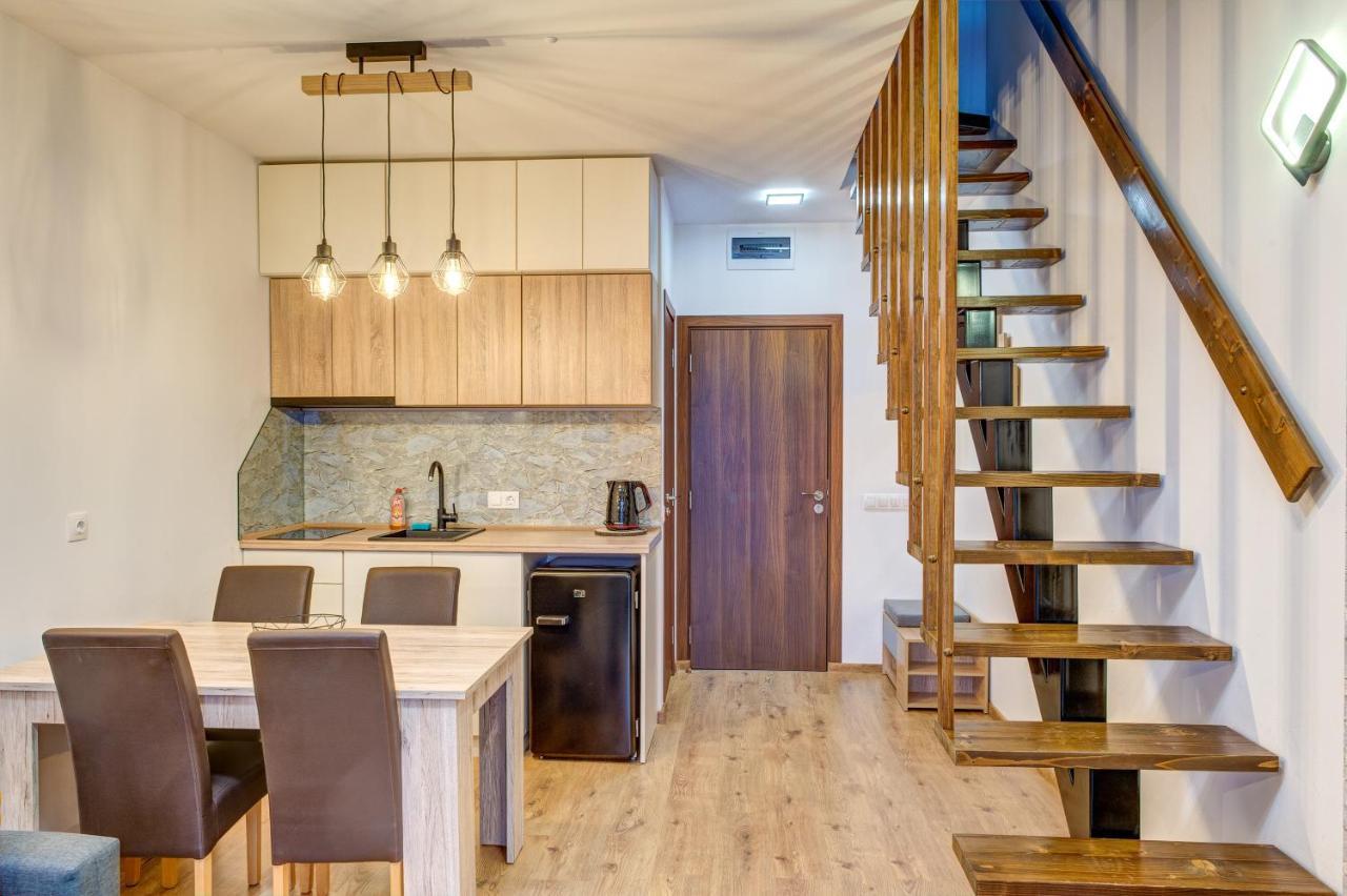 Skyday Penthouse Deluxe At Oak Residence Smolyan Exterior foto