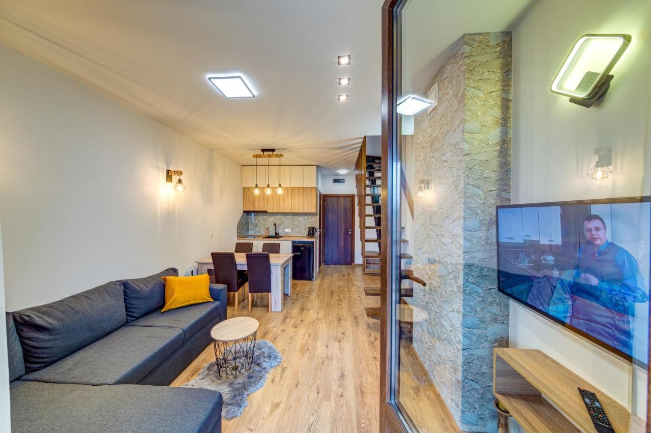 Skyday Penthouse Deluxe At Oak Residence Smolyan Exterior foto